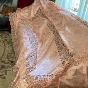 Tablecloth banquet size